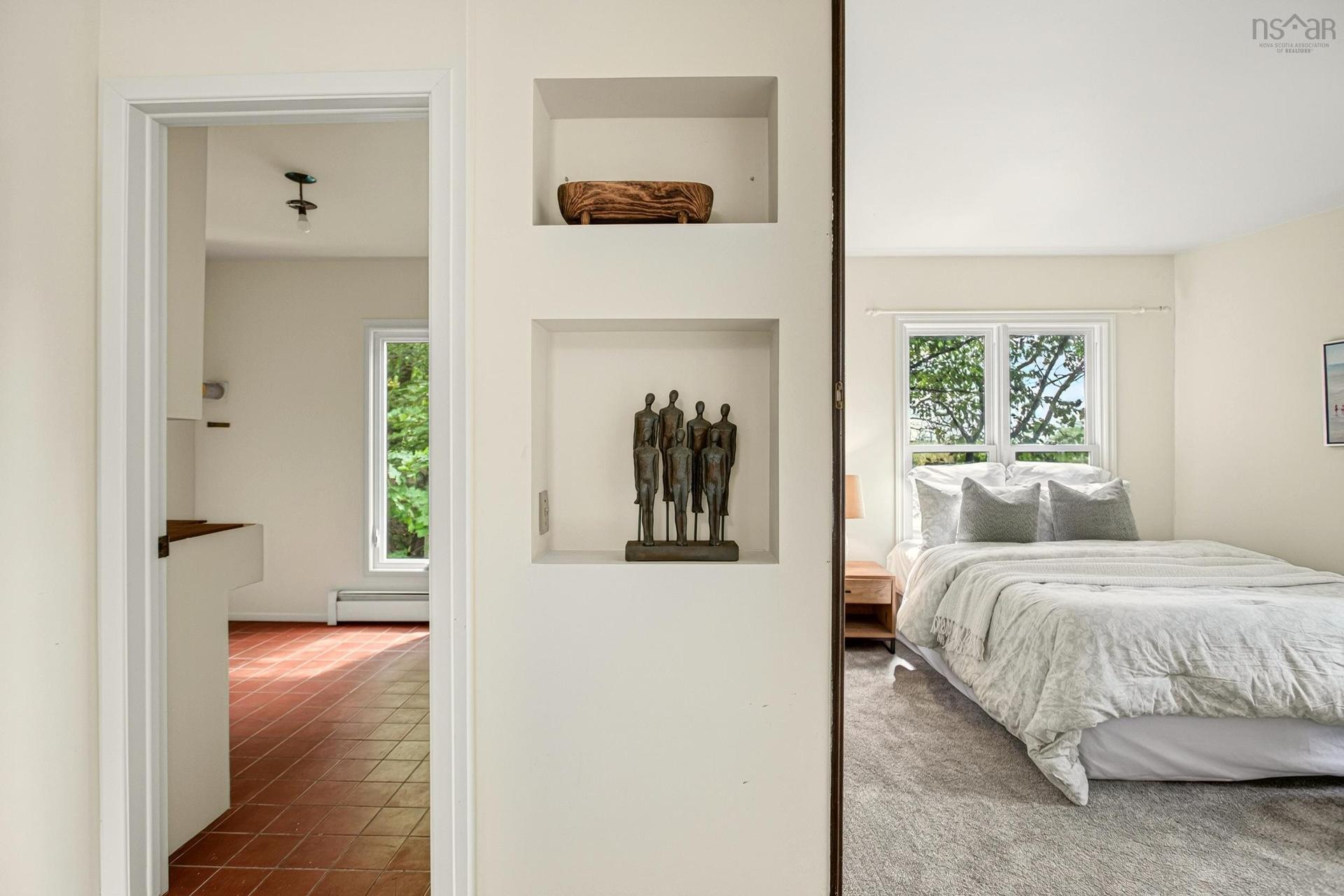 46 Old Ferry Road, Dartmouth, NS - Indoor Photo Showing Bedroom