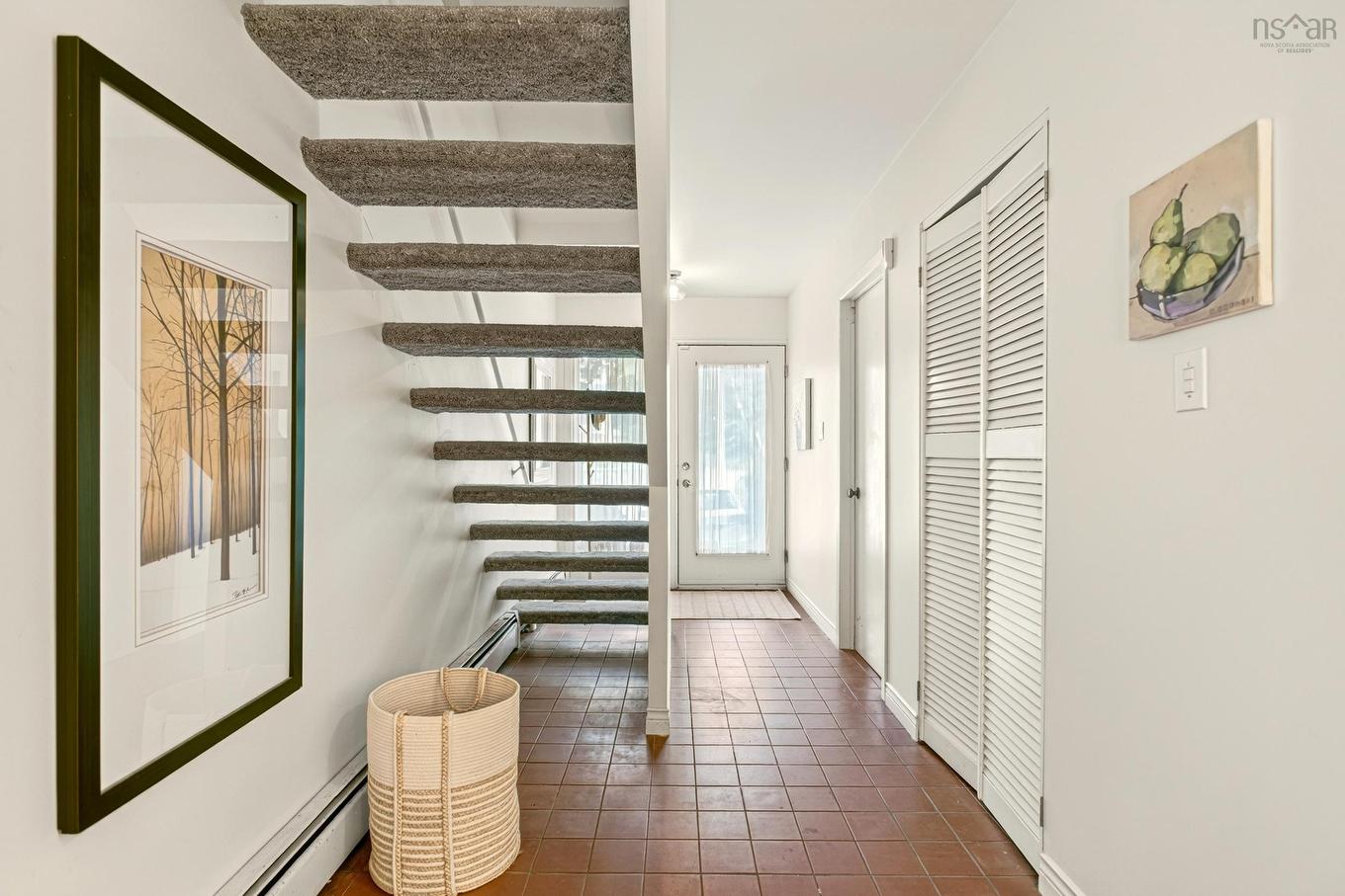 46 Old Ferry Road, Dartmouth, NS - Indoor Photo Showing Other Room