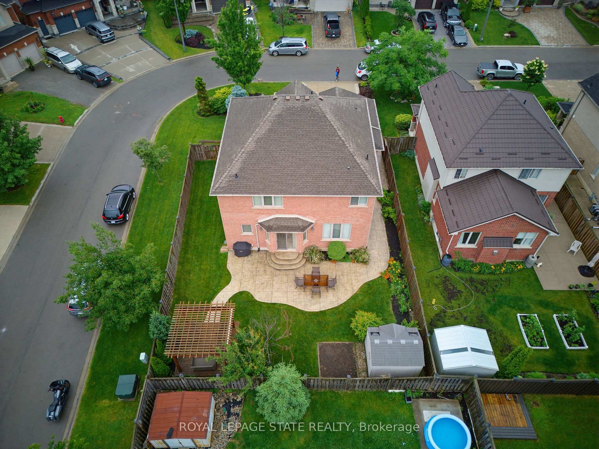 73 Degrow Crescent, Hamilton, ON - Outdoor