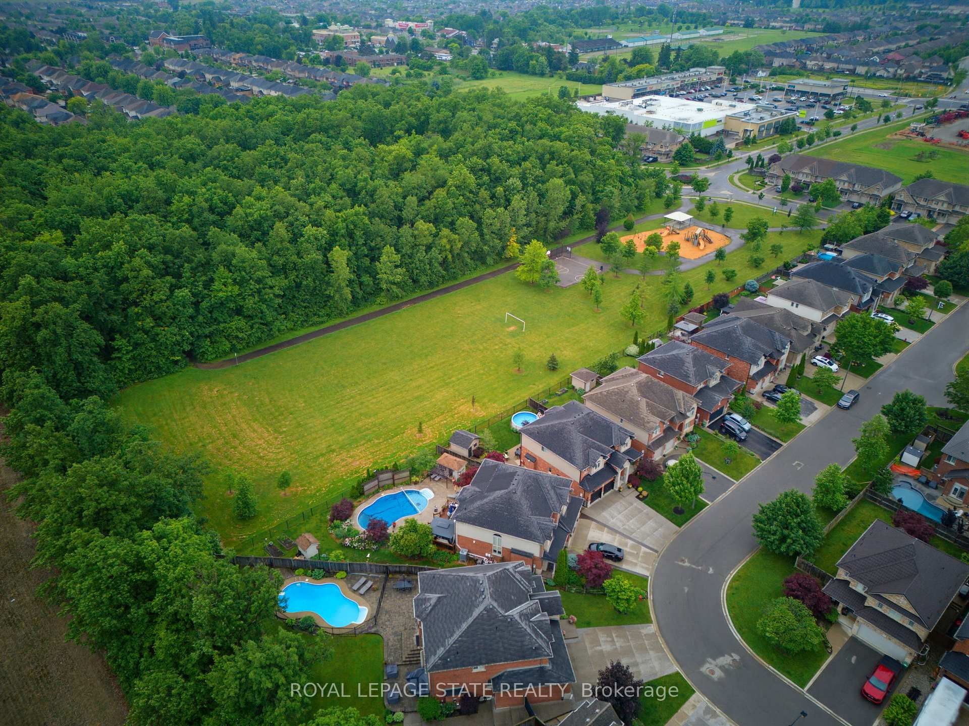 73 Degrow Crescent, Hamilton, ON - Outdoor With View