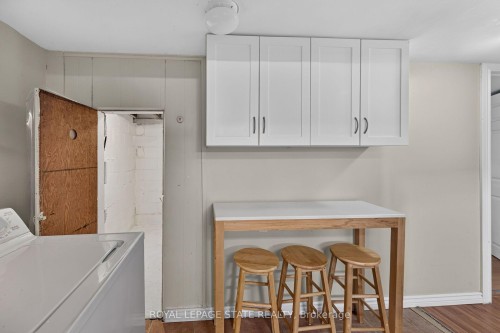 47 Broadway Avenue, Hamilton, ON - Indoor Photo Showing Laundry Room