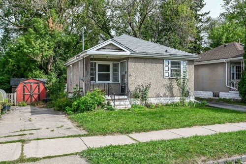 47 Broadway Avenue, Hamilton, ON - Outdoor