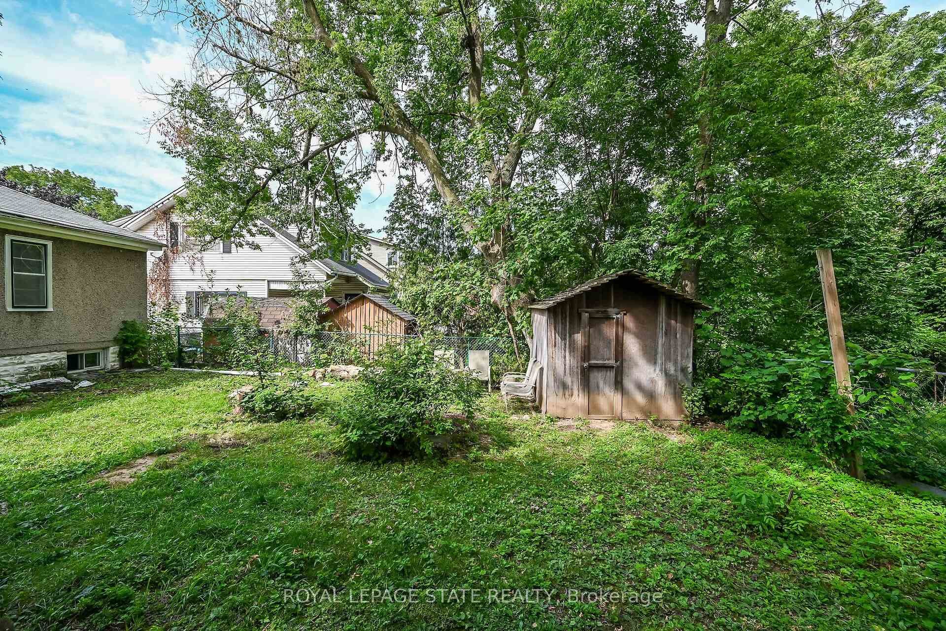 47 Broadway Avenue, Hamilton, ON - Outdoor