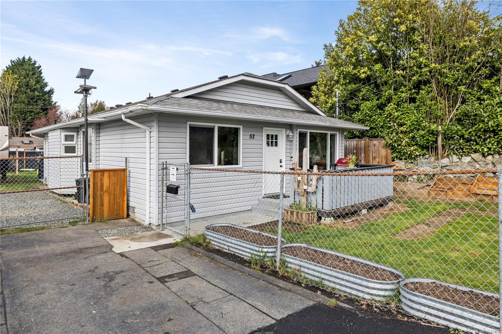 52 Athletic St, Nanaimo, BC