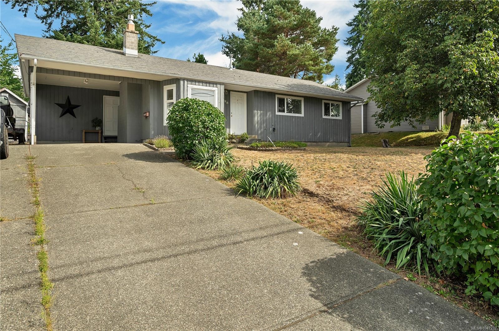 696 Shellbourne Blvd, Campbell River, BC