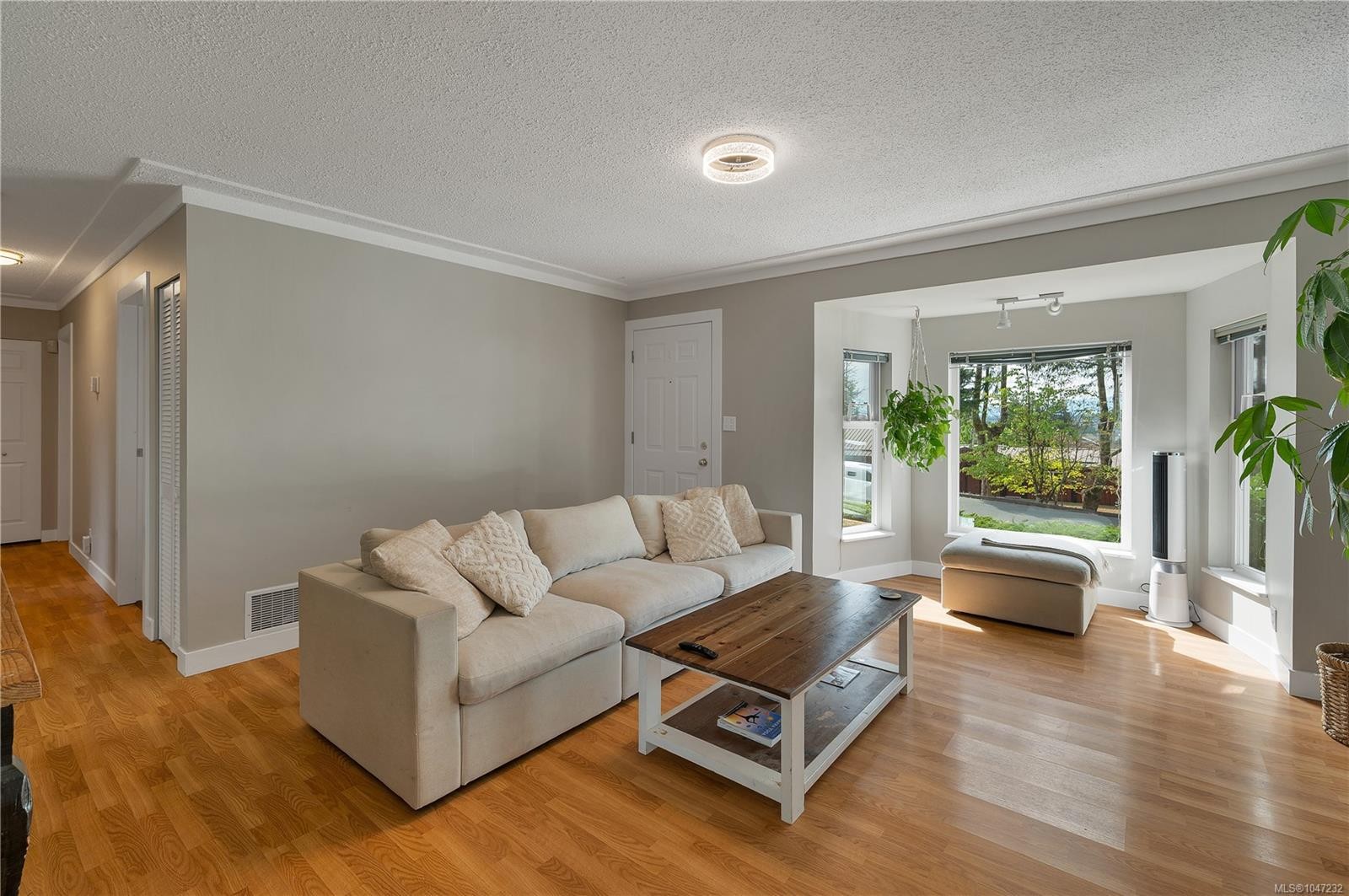 696 Shellbourne Blvd, Campbell River, BC