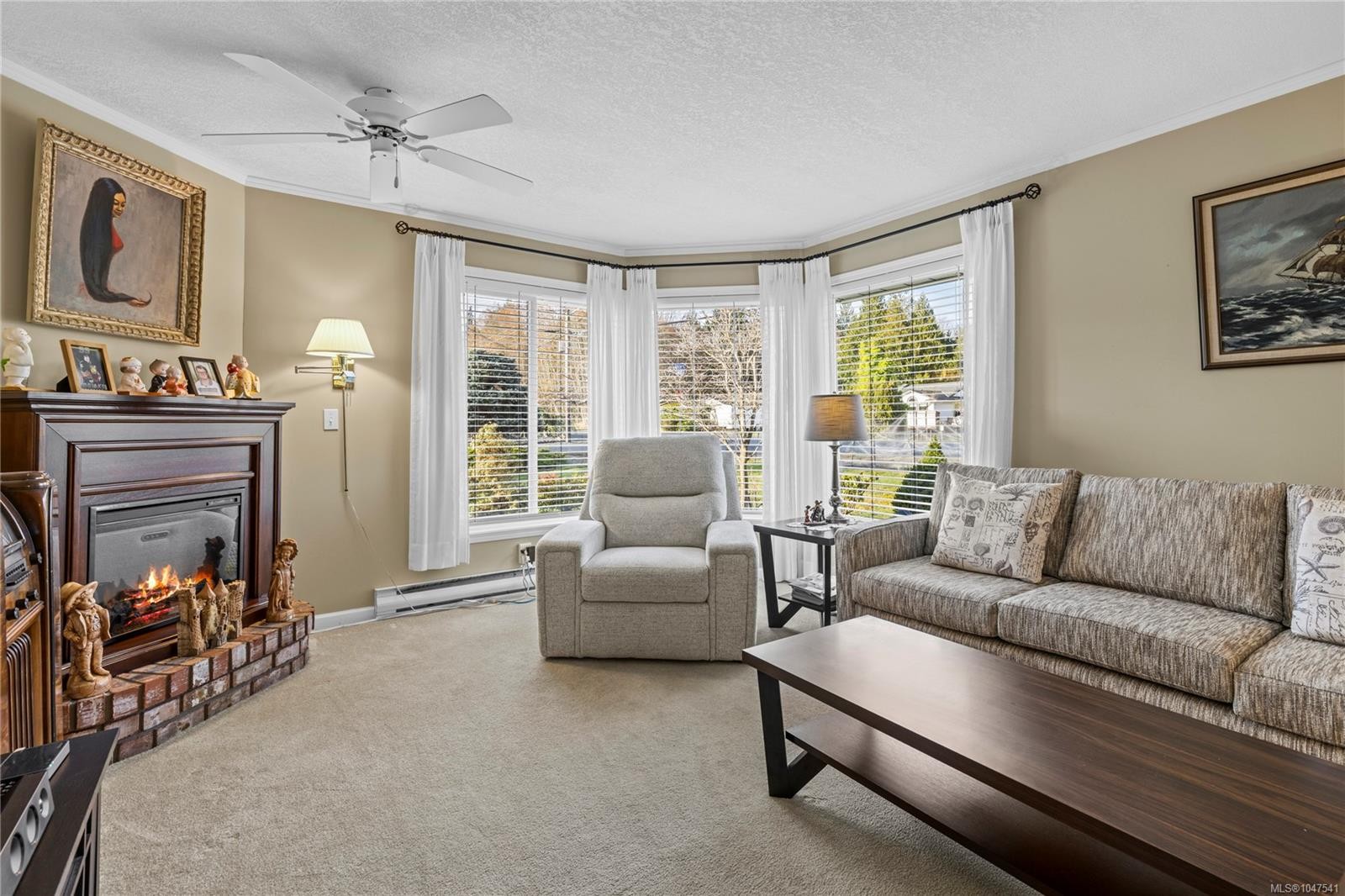 521 Birch Ave, Qualicum Beach, BC