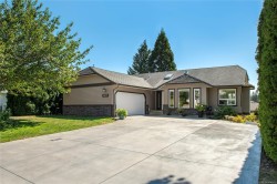 747 Steenbuck Dr Campbell River, BC V9W 7J9