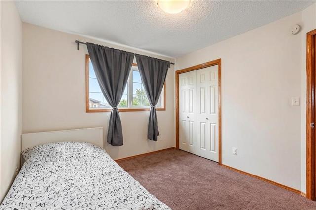 226 Mosselle Dr, Winnipeg, MB - Indoor Photo Showing Bedroom