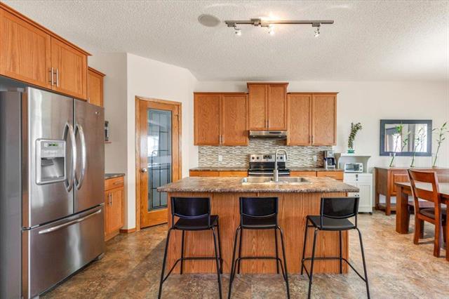 226 Mosselle Dr, Winnipeg, MB - Indoor Photo Showing Kitchen