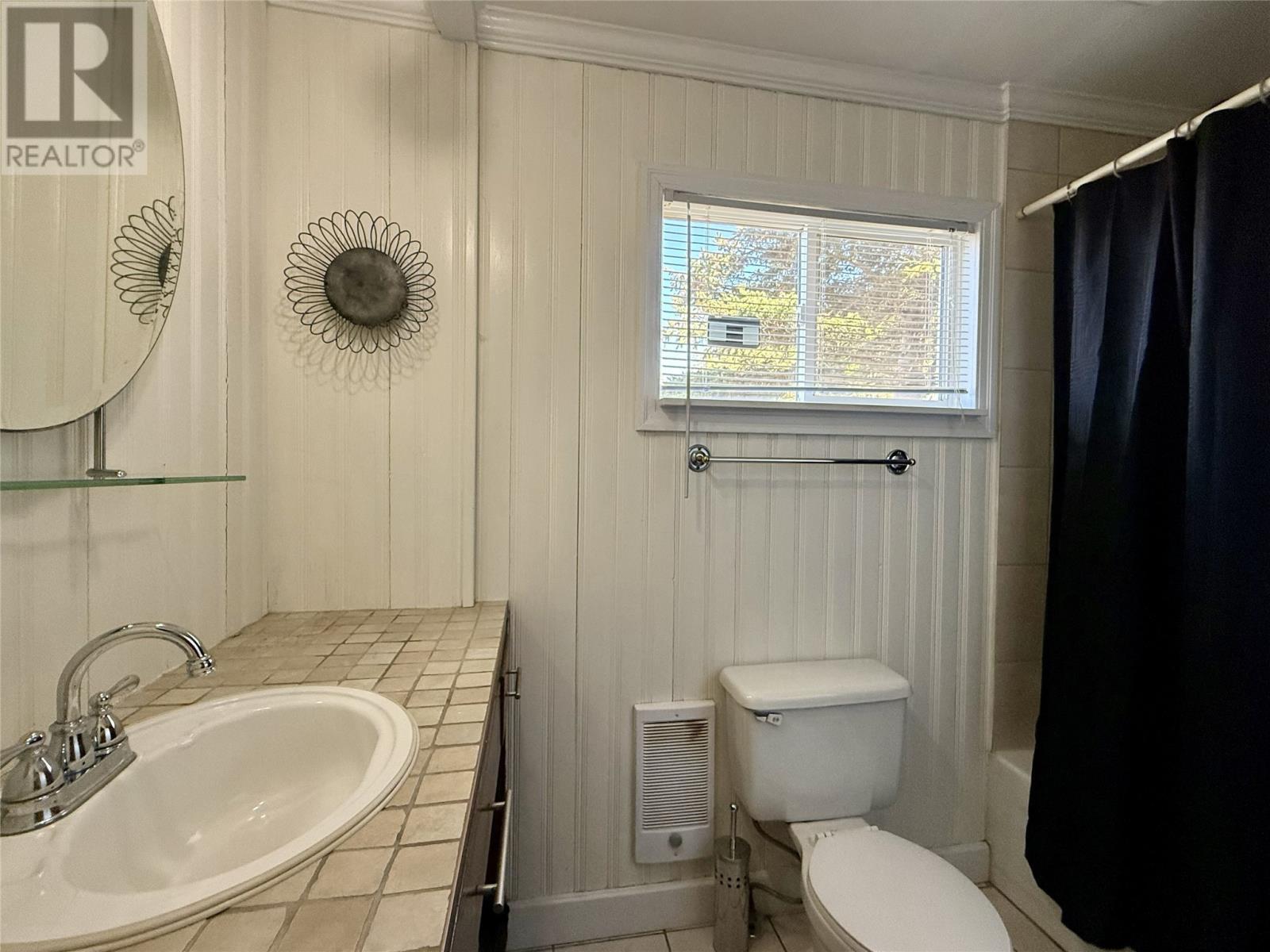 134 Main Road, Whiteway, NL - Indoor Photo Showing Bathroom