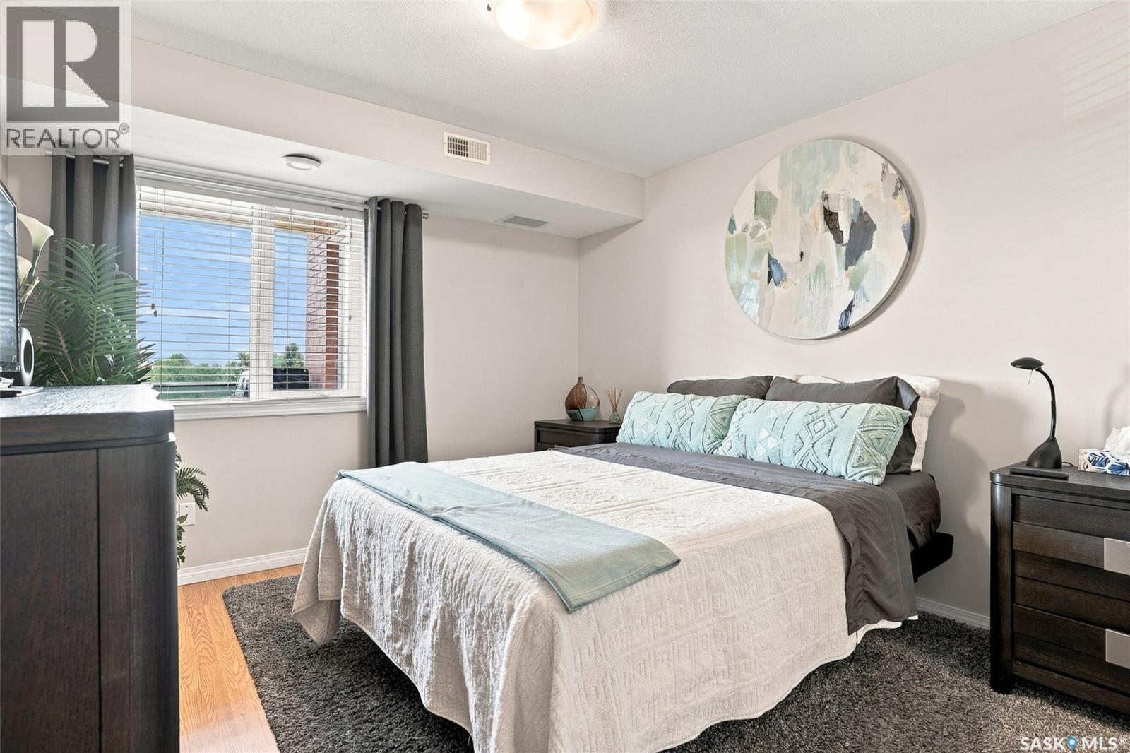 415 102 Kingsmere Place, Saskatoon, SK - Indoor Photo Showing Bedroom