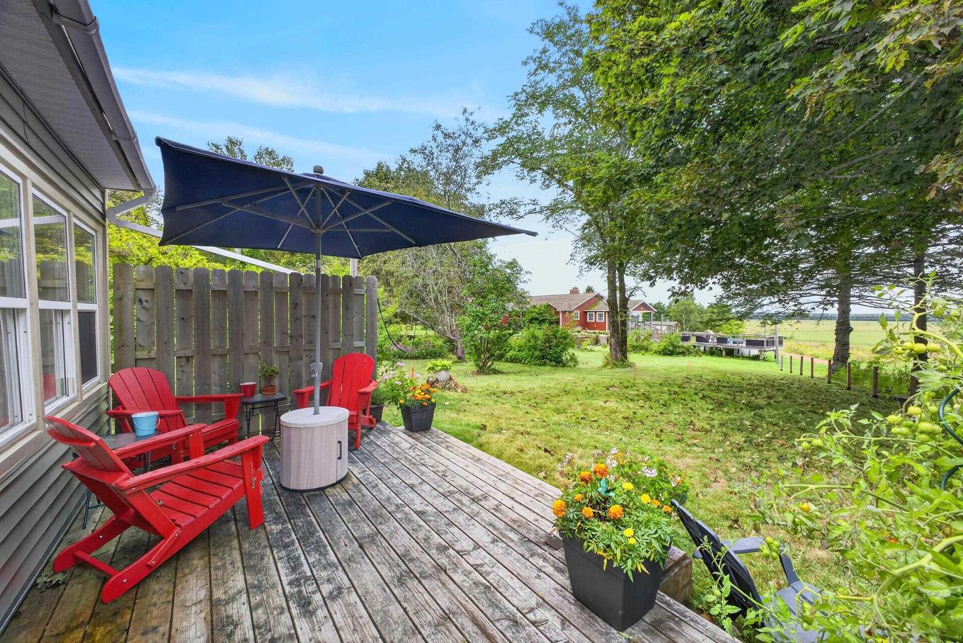 222 Victoria Street E, Amherst, NS - Outdoor With Deck Patio Veranda