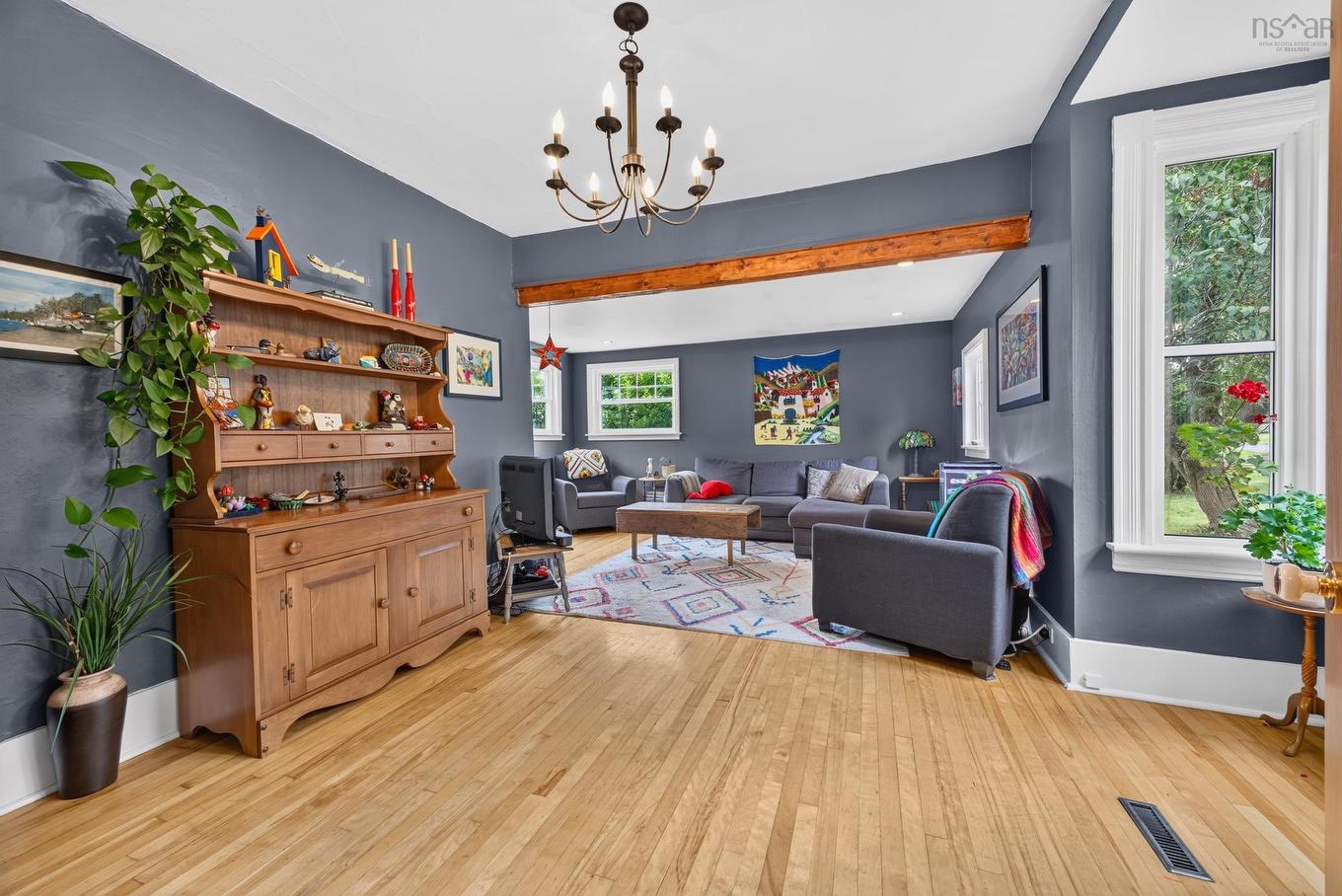 222 Victoria Street E, Amherst, NS - Indoor Photo Showing Other Room