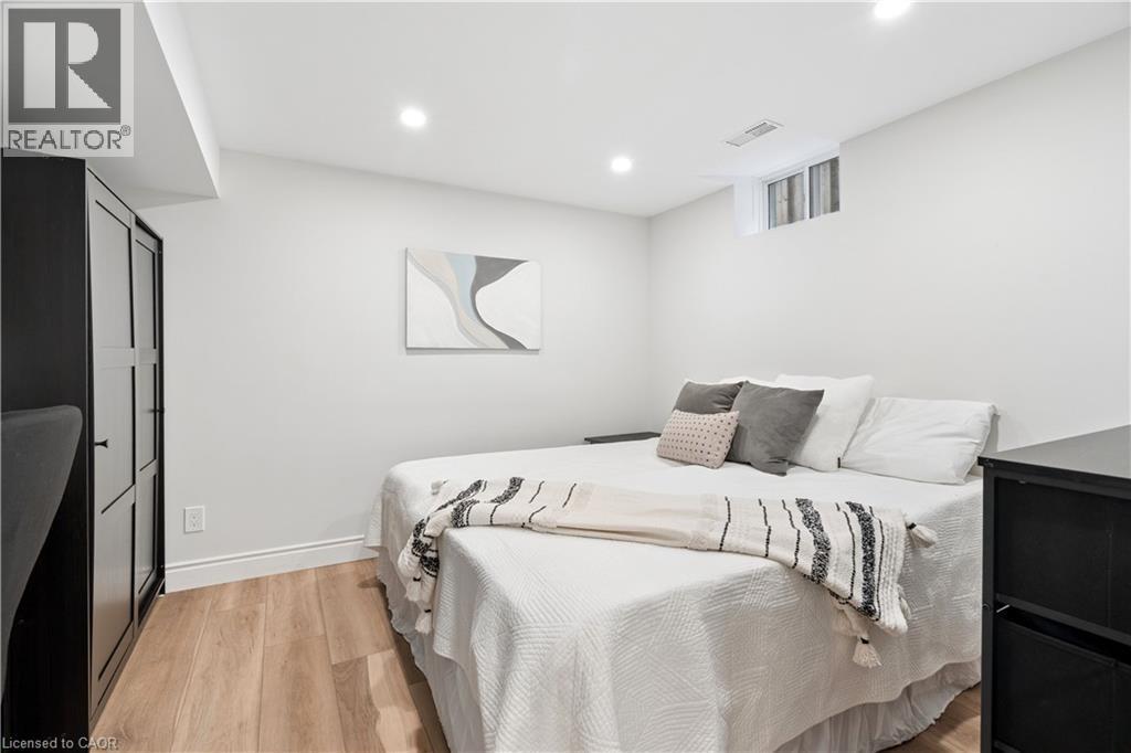 27 Spruce Boulevard, Acton, ON - Indoor Photo Showing Bedroom