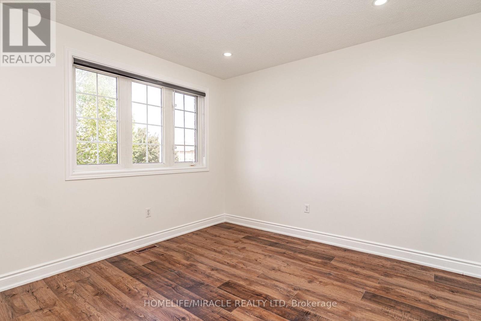 5 Octillo Boulevard, Brampton, ON - Indoor Photo Showing Other Room