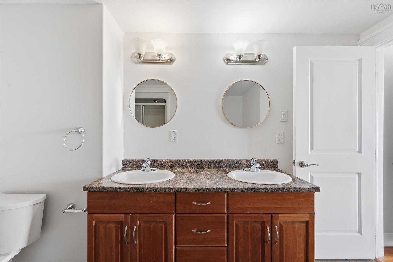 612 60 Walter Havill Drive, Halifax, NS - Indoor Photo Showing Bathroom