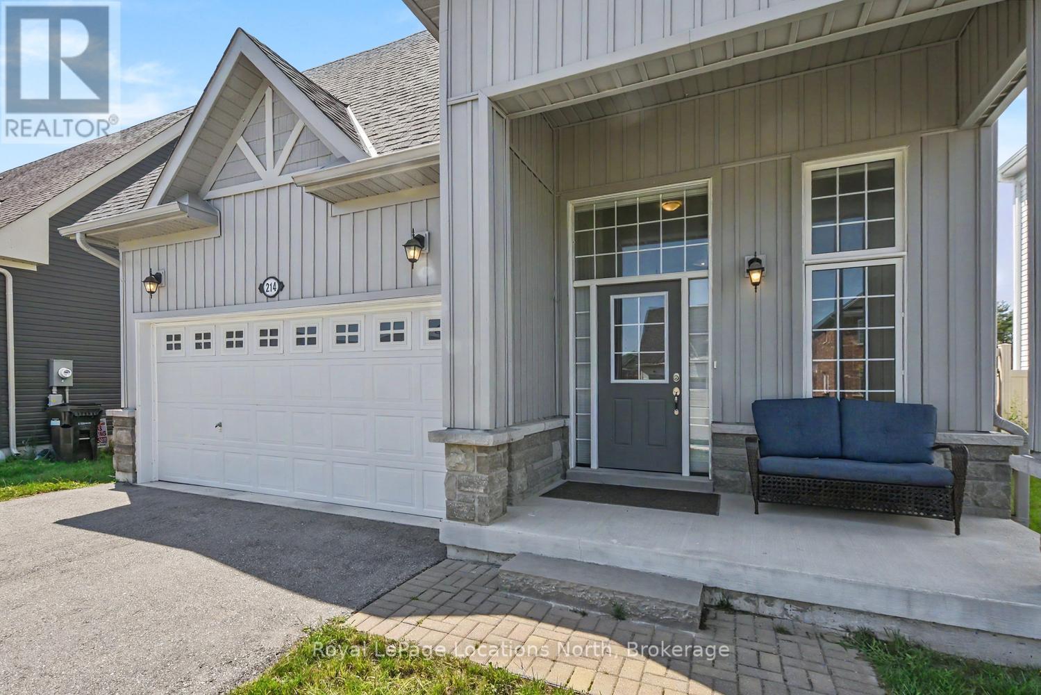 214 Springfield Crescent, Clearview (Stayner), ON - Outdoor With Deck Patio Veranda With Exterior