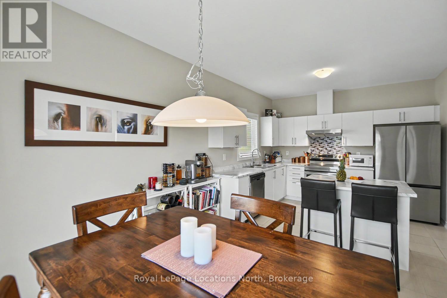 214 Springfield Crescent, Clearview (Stayner), ON - Indoor