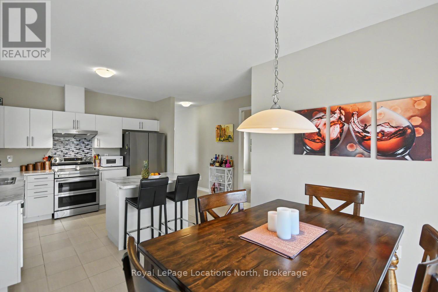 214 Springfield Crescent, Clearview (Stayner), ON - Indoor