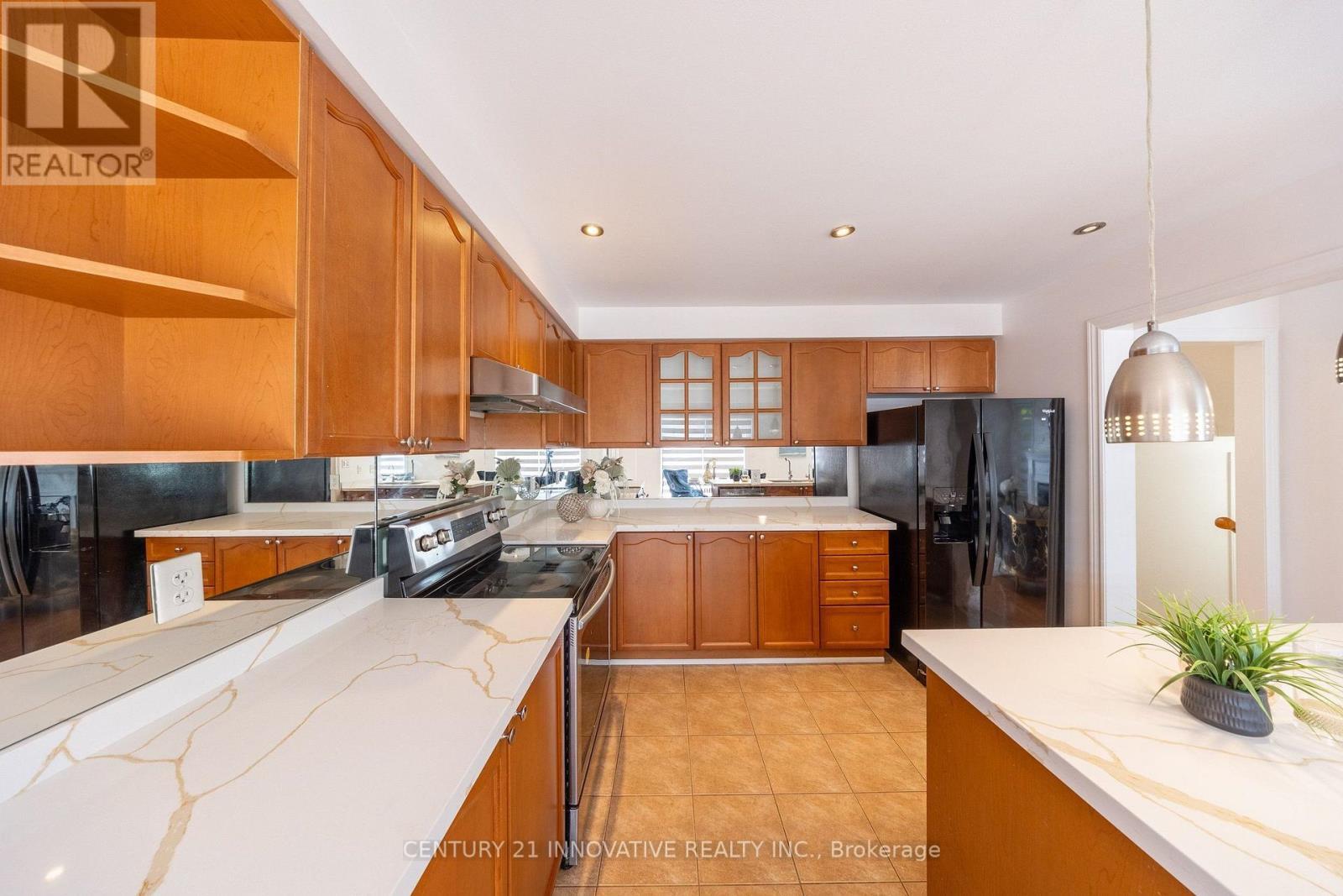 54 Carpendale Crescent, Ajax, ON - Indoor Photo Showing Kitchen With Double Sink