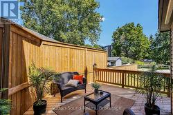 private deck - 