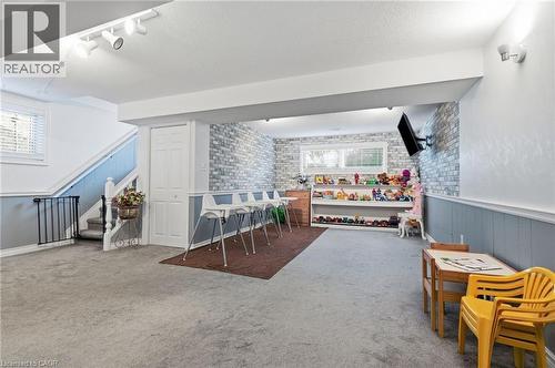 50 Adis Avenue, Hamilton, ON - Indoor Photo Showing Other Room