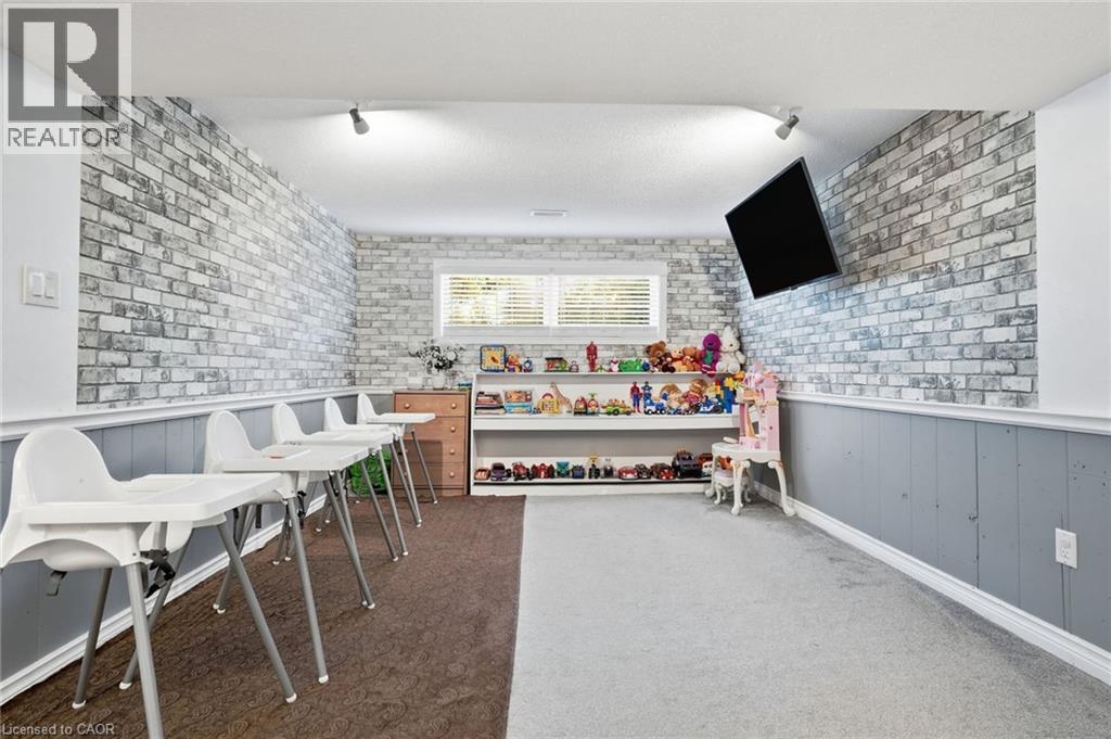 50 Adis Avenue, Hamilton, ON - With Deck Patio Veranda