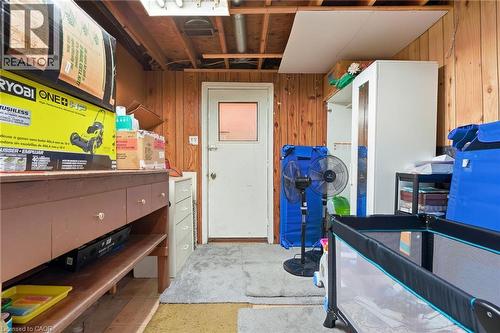 50 Adis Avenue, Hamilton, ON - Indoor Photo Showing Other Room