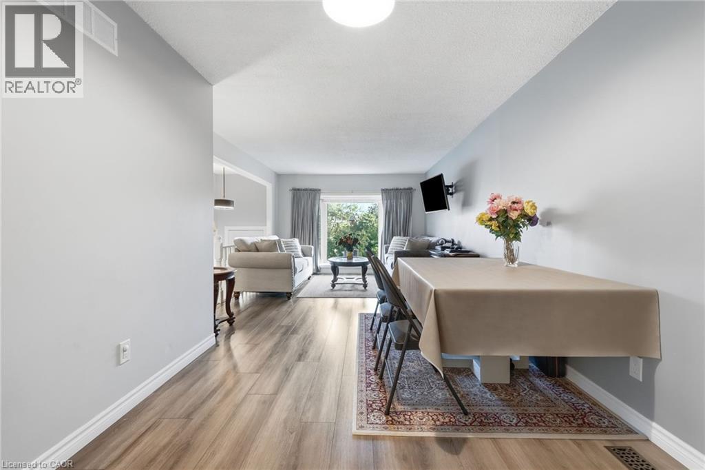 50 Adis Avenue, Hamilton, ON - Indoor Photo Showing Other Room