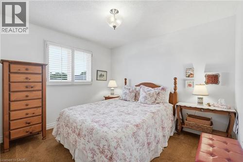 64 Redfern Avenue, Hamilton, ON - Indoor Photo Showing Bedroom