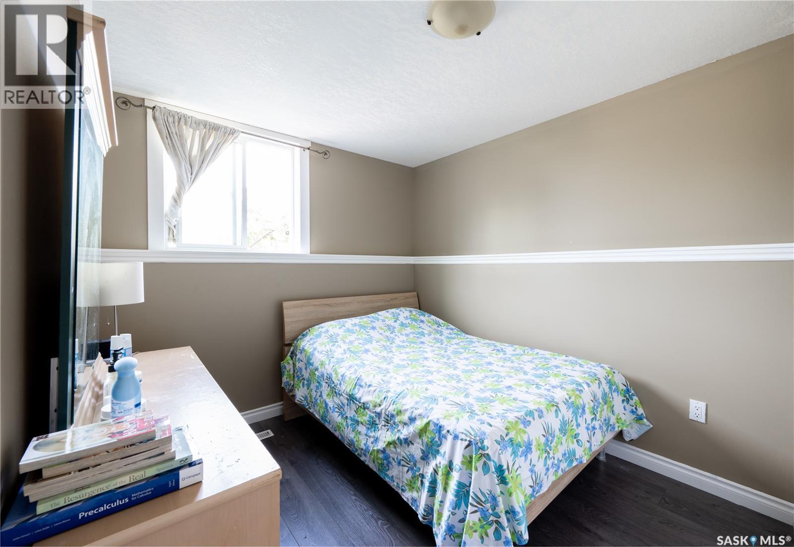 516 Hamilton Street, Regina, SK - Indoor Photo Showing Bedroom