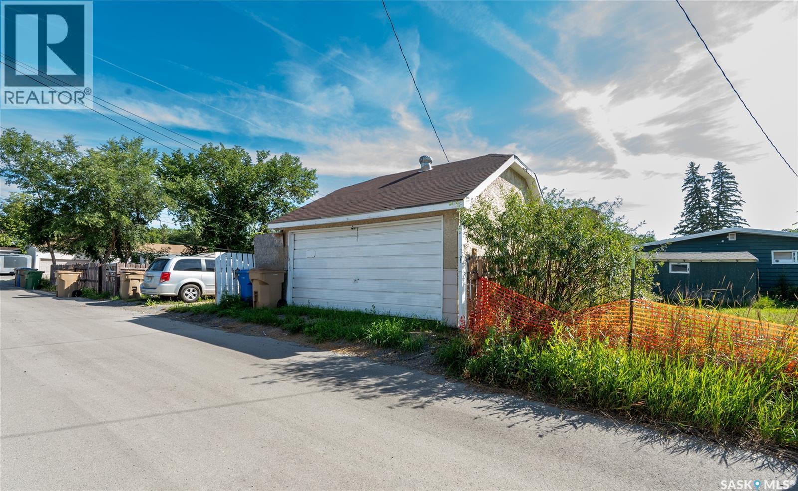 516 Hamilton Street, Regina, SK - Outdoor