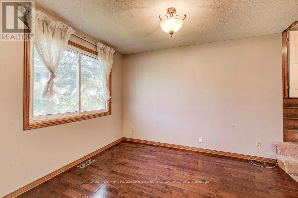 3 Cora Drive, Kitchener, ON - Indoor Photo Showing Other Room