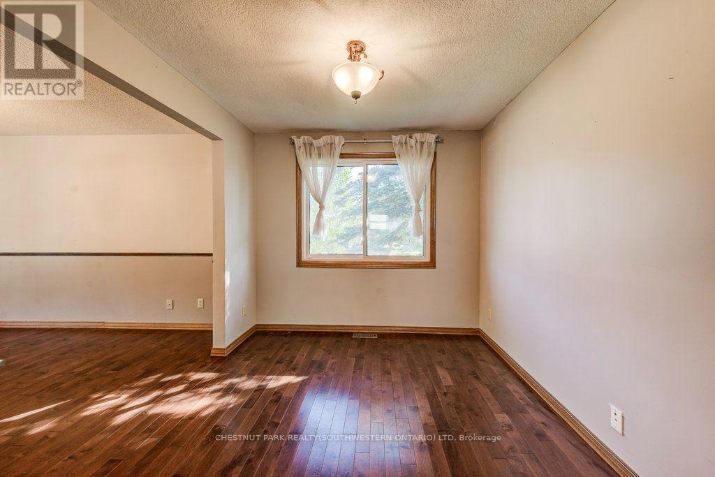 3 Cora Drive, Kitchener, ON - Indoor Photo Showing Other Room
