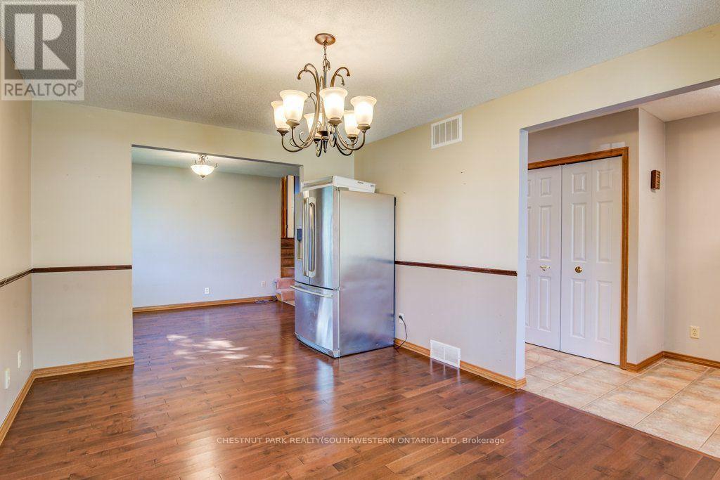 3 Cora Drive, Kitchener, ON - Indoor Photo Showing Other Room
