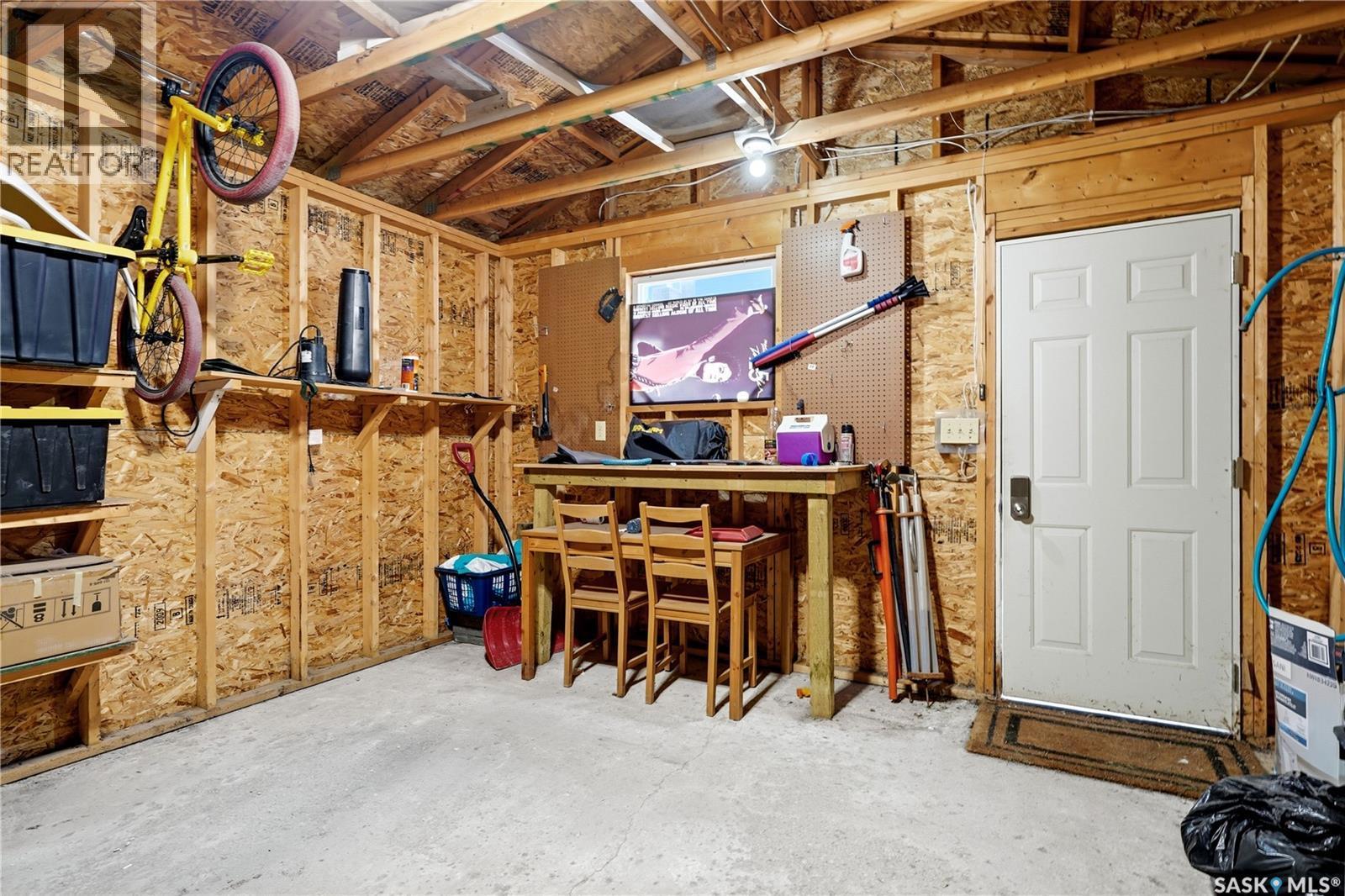 76 Angus Crescent, Regina, SK - Indoor Photo Showing Basement
