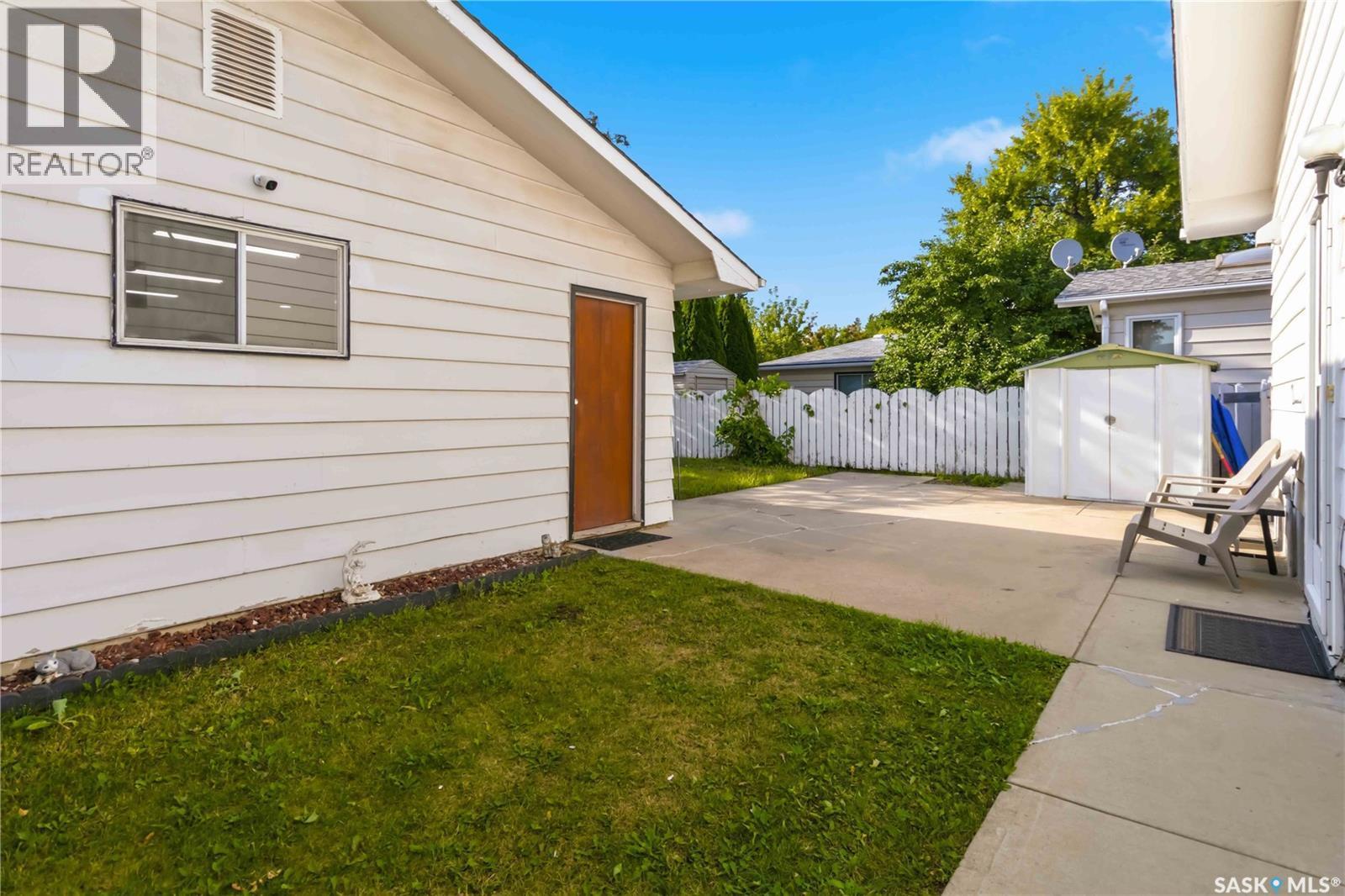 192 Salisbury Drive, Saskatoon, SK - Outdoor With Exterior