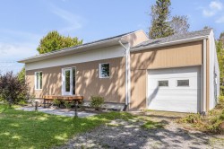 1840 Ch. du Haut-Fossambault Saint-Augustin-De-Desmaures, QC G3A 1W8