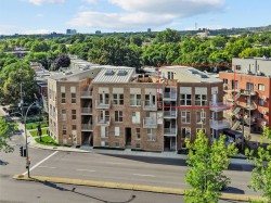 6781 Boul. De La Vérendrye Montréal (Le Sud-Ouest), QC H4E 3R7