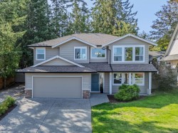 2311 Rockwood Pl Nanaimo, BC V9R 7B3