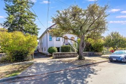 117 Medana St Victoria, BC V8V 2H6