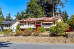 2304 Alicia Pl Colwood, BC V9B 2E6