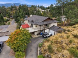 3146 Robin Hood Dr Nanaimo, BC V9T 1P1