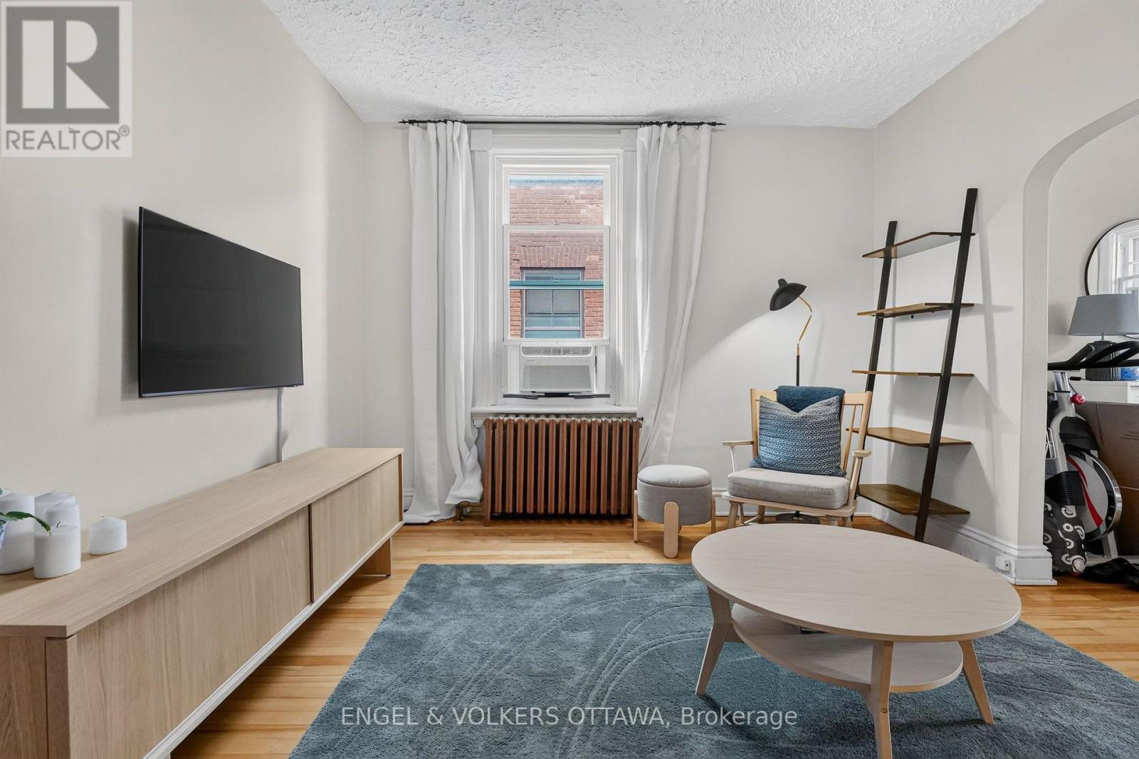 128 Second Avenue, Ottawa, ON
