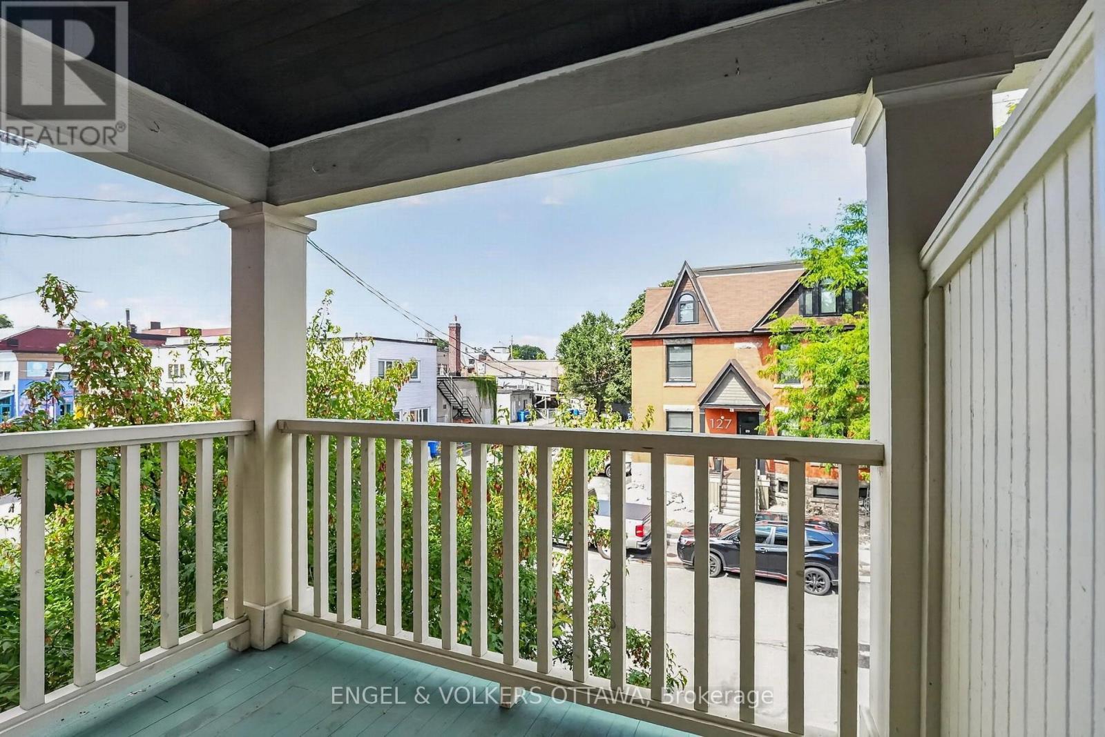 128 Second Avenue, Ottawa, ON