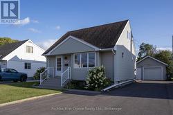 2824 MOODIE STREET E Thunder Bay (Green Acres), ON P7E 4Z9