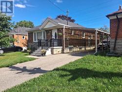 BSMT - 107 FLORA DRIVE Toronto, ON M1P 1A7