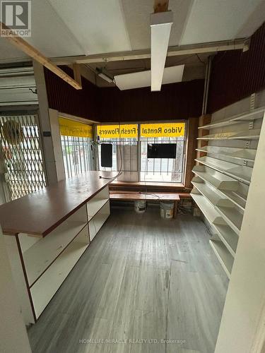 230 Kenilworth Avenue N, Hamilton, ON 