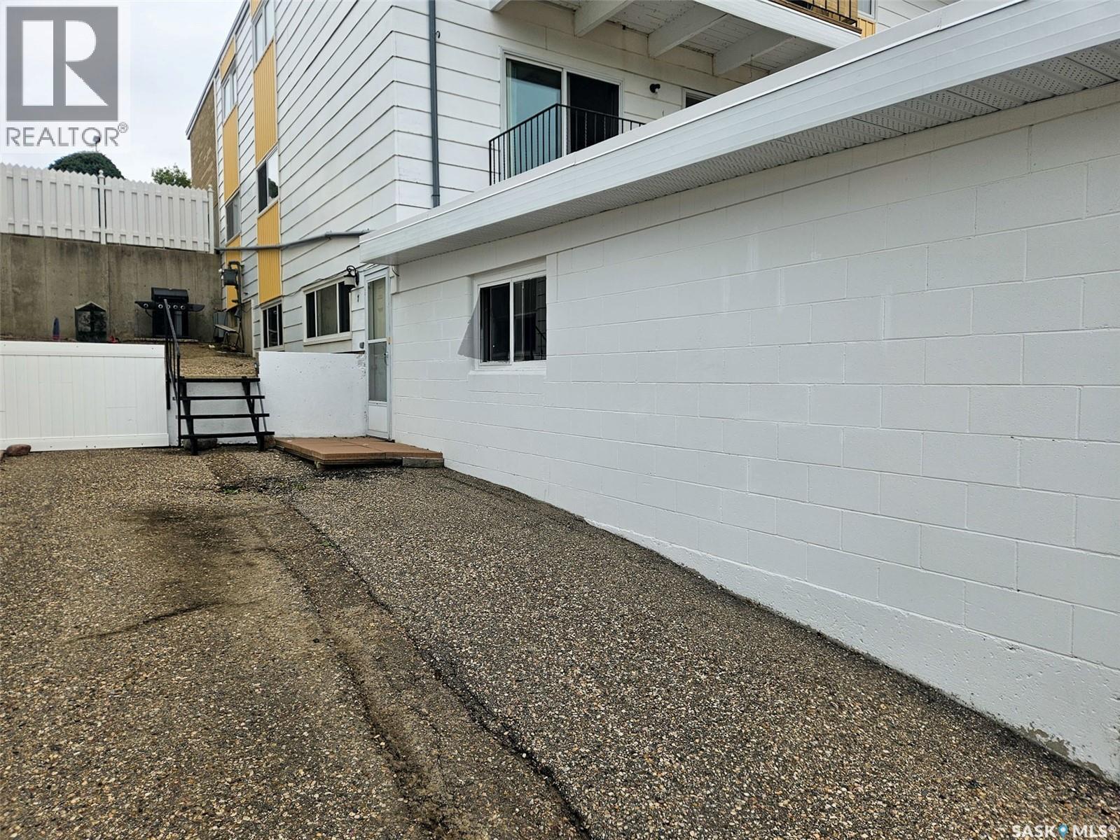 7 320 13Th Avenue Ne, Swift Current, SK